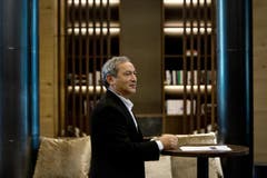 Samih Sawiris am Montag im neuen Luxushotel in Andermatt. (Bild: Pius Amrein / Neue LZ)