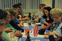 Vorausscheidung zur Zentralschweizer Jassmeisterschaft im Altdorfer Schützenhaus. (Bild: Urs Hanhart / Neue UZ)