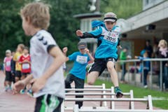 Ein Sprint über die Hürden. (Bild: Pius Amrein / Neue LZ)