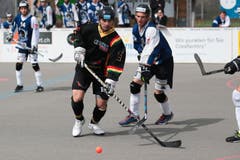 Oberwils Goran Nisevic (links) gegen Grenchens Stefan Rindlisbacher. (Bild: Roger Zbinden / Neue ZZ)