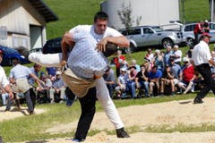 Bruno Nötzli und Remo Betschart am Fest. (Bild: Werner Schelbert (Neue ZZ))