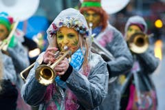 Högerlischränzer Nomu, mit dem Motto Hippie-Bux. (Bild: Boris Bürgisser / Neue LZ)