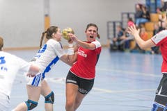 Topskorerin Nadia Fellmann am Ball. (Bild: Roger Grütter)