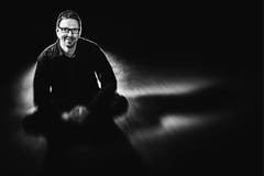 Portrait von Laurent Gillieron, stellvertretender Cheffotograf von Keystone und Swiss Press Fotograf des Jahres 2012 (Bild: Keystone)