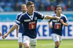 Remo Freuler: Note 4,5 Kompliment an den FCL-Neuling. Nach zwei Jahren bei Winterthur in der Challenge League macht er im Luzerner Mittelfeld meist eine gute Figur. Spiele: 12 (915 Minuten). Tore/Assists: 1/2. Rote Karten: 0. Gelbe Karten: 3. (Bild: Philipp Schmidli)