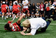 ... was teilweise gelingt. (Bild: AP / Stefan Rousseau)