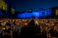 Spannung am Filmfestival in Locarno: 8000 Plätze gibt es auf der Piazza Grande. (Bild: Keystone)