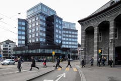 Aussenansicht des Fifa-Museums beim Bahnhof Enge. (Bild: Keystone / Ennio Leanza)