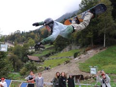 Die Freestyler zeigen ihr Können. (Bild: Urs Hanhart / Neue UZ)