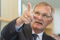 Andreas Barraud analysiert die Ergebnisse. (Bild: Keystone)