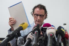 Platz 1: Geri Müller. Der Badener Stadtammann und Grünen-Nationalrat Geri Müller hat es mit seiner Nacktselfie-Affäre ganz an die Spitze dieser Kategorie gebracht. (Bild: Keystone)