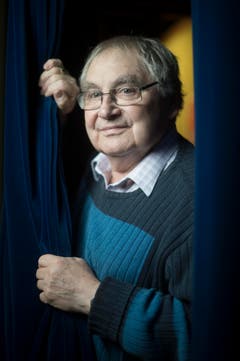 Der letzte Vorhang ist gefallen - Jörg Schneider hat den Kampf gegen den Krebs verloren. (Bild: Benjamin Manser)