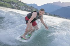 Zu Gast war auch eine der weltweit talentiertesten Wakesurf Freestylerin ihrer Klasse (Bild: André A. Niederberger / Neue NZ)