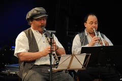 Im Festzelt auf dem Unterlehn spielte die Altdorfer Bauernmusik auf. (Bild: Urs Hanhart / Neue UZ)
