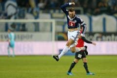 Jakob Jantscher, Note 5 Neben Schneuwly der zweite Luzerner Lichtblick. Für die Rückrunde ist zu hoffen, dass sich seine Kollegen die Flanken und Rückpässe von ihm abschauen. 16 Spiele, 1179 Minuten, 2 Tore/7 Assists, 30 Torschüsse, 6 gelbe Karten. (Bild: Philipp Schmidli)