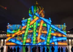 Auf dem Berner Bundesplatz startet am 16. Oktober das neue Ton- und Lichtspektakel «Rendez-vous Bundesplatz». (Bild: Keystone / Lukas Lehmann)
