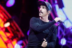 Anthony Kiedis von den Red Hot Chili Peppers (Bild: Keystone / Peter Klaunzer)