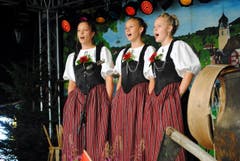 Naturjodelabig im Rahmen des diesjährigen Open Air Klewenalp. Im Bild: Die Geschwister Weber. (Bild: Rosmarie Berlinger (Neue NZ))