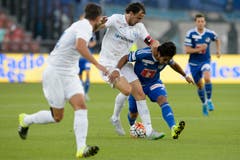 Alain Nef, links, und Dario Lezcano. (Bild: Keystone/Anthony Anex)