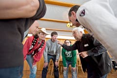 Casting zum Winnetour Freilichtspiel im Restaurant Wasserfall in Engelberg. Auf dem Bild zu sehen ist David Matthäus Zurbuchen (Leiter Casting, Produktionsassistent). (Bild: Pius Amrein (LZ))