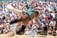 Roman Zurfluh, links, gegen Martin Grab. (Bild: Alexandra Wey / Keystone)