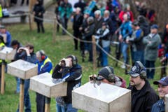 Die Schützen bei der Vorbereitung. (Bild: Keystone/ALEXANDRA WEY)