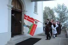 Älplerchilbi Giswil am Samstag, 29. Oktober 2016. Einzug in die Kirche. (Bild: Philipp Unterschütz)