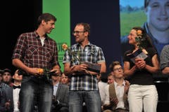 Zufriedene Gesichter bei den Landwirten... (Bild: Urs Hanhart)