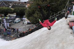 Die Freestyler zeigen ihr Können. (Bild: Urs Hanhart / Neue UZ)