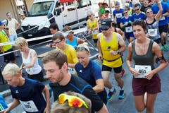 Man macht sich auf dei Strecke. (Bild: Jakob Ineichen / Neue LZ)