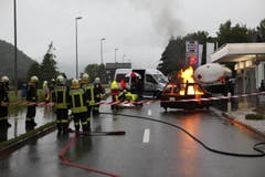 Gemeinsame Rettungsübung der Schwyzer Einsatzkräfte in Ibach. (Bild: Geri Holdener, Bote der Urschweiz)