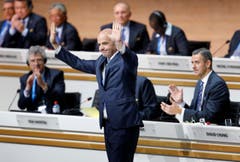 Gianni Infantino freut sich über seine Wahl zum Fifa-Präsidenten. (Bild: AP/Michael Probst)