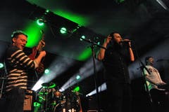 Die Band «To Kill a King» auf der Bühne. (Bild: PD)