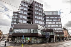 Aussenansicht des Fifa-Museums, das beim Bahnhof Enge liegt. (Bild: Keystone / Patrick B. Krämer)