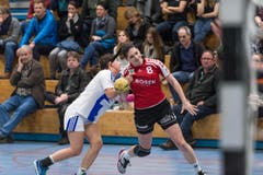 Flavia Kuster von Stans (rechts) gegen Colleen Müller von GC Amicitia. (Bild: Roger Grütter)