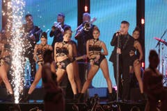 Auch Robbie Williams hatte seinen Auftritt. (Bild: Keystone)