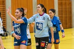 Abklatsch nach gewonnenem Spiel. (Bild: Christian H.Hildebrand / ZZ)