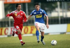 2007: Gerardo Seoane (rechts) kehrt nach Jahren in Sion, La Coruña, Aarau und bei den Grasshoppers zum FC Luzern zurück. (Bild: Philipp Schmidli)