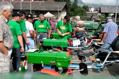 Der Verein «Rapid Fründe» aus Oensingen in Solothurn ist zum Treffen angereist. (Bild: Nadia Schärli (Neue LZ))