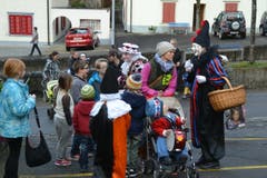 Keiner zu klein, der Trommler zu sein. (Bild: Bote der Urschweiz)