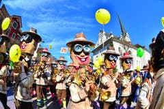 Kinderfasnacht mit Umzug am Güdismäntig in Alpnach. Im Bild die Städerschränzer. (Bild: Markus von Rotz / NZ (27. 02. 2017))