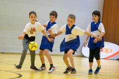 Der Schweizerische Skiverband beispielsweise jubelt, er könne wenig prestigeträchtige Basisarbeit auf diese Weise abgeben. Im Gegenzug bietet der Verband Fachwissen beim Durchführen verschiedenster Projekte. (Bild: Photopress / Maria Schmid)