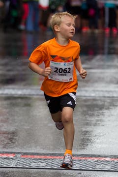 Hellebardenlauf Sempach Darion gewinnt den Lauf über 600 Meter. (Bild: Beat Blättler)