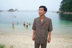 Bewachte Schwimmlektion in der Kumgangsan Region in Kangwon, Nordkorea. (Bild: Martin von den Driesch)