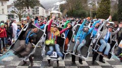 Diese Achterbahn strapazierte vor allem die Lachmuskeln. (Bild: Geri Holdener, Bote der Urschweiz)
