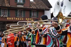 Posaunenparade nach dem Umzug. (Bild: Robert Hess (Neue OZ))