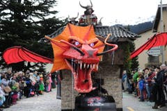 Umzug in Altdorf. (Bild: Urs Hanhart / Neue UZ)