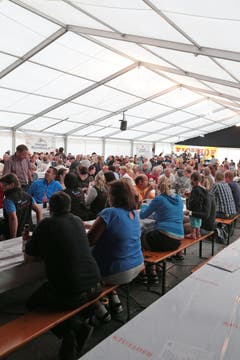 Am Opanair Klewenalp ist heute Freitag die Ländler-Chilbi das Thema. Fotografiert auf der Klewenalp bei Beckenried. (Bild: Roger Zbinden (Neue LZ))