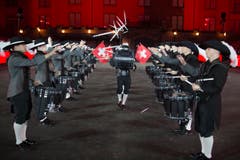 The Top Secret Drum Corps aus der Schweiz. (Bild: Keystone / Patrick Staub)