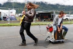 Diese Rocker machen ihre eigene Musik. (Bild: Keystone / Peter Klaunzer)